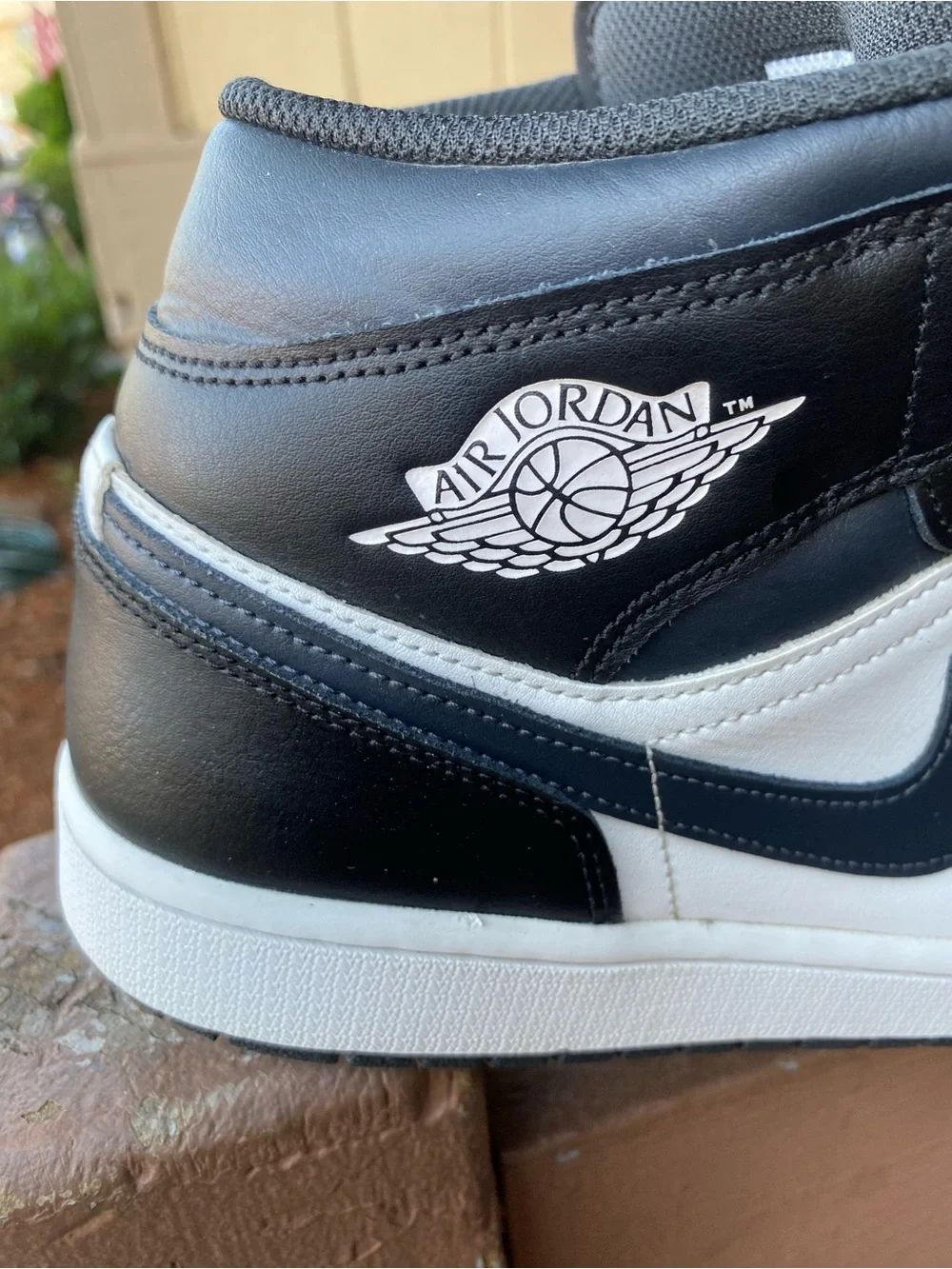 Jordan classic black
